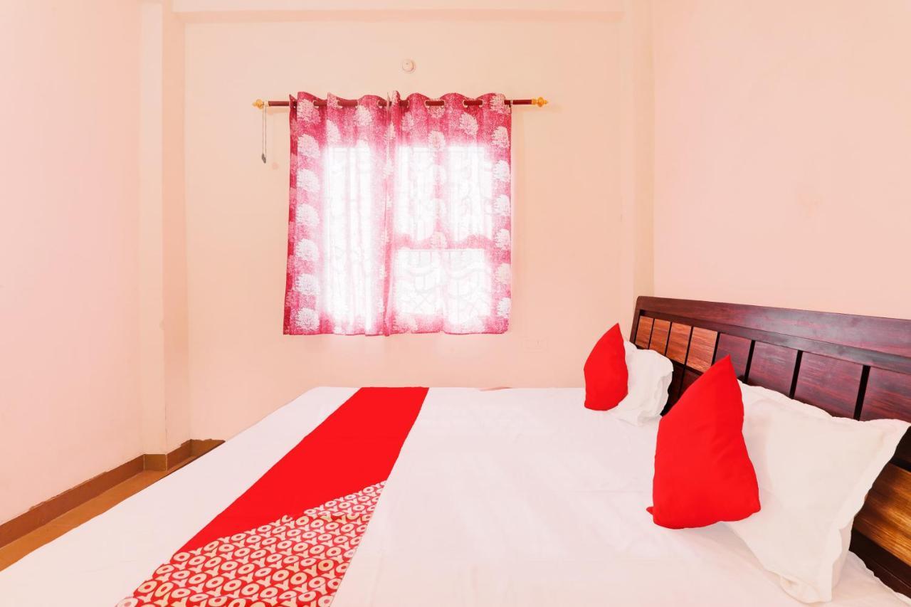 Oyo Flagship Shine Hotel Chinhat Εξωτερικό φωτογραφία